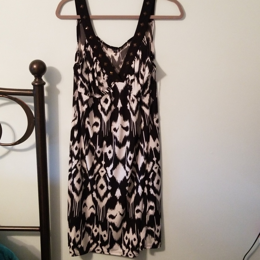 Black and White Printed Dress XL